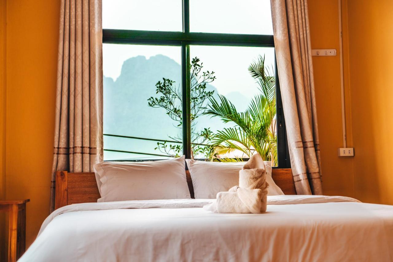 Vang Vieng Sunset Guesthouse & Restaurant Екстер'єр фото