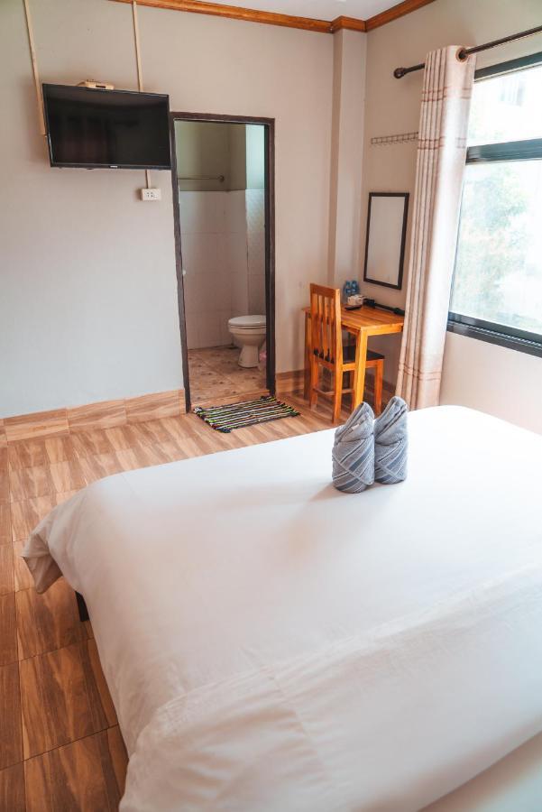 Vang Vieng Sunset Guesthouse & Restaurant Екстер'єр фото