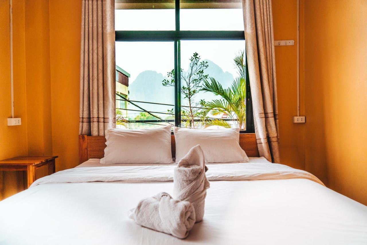 Vang Vieng Sunset Guesthouse & Restaurant Екстер'єр фото